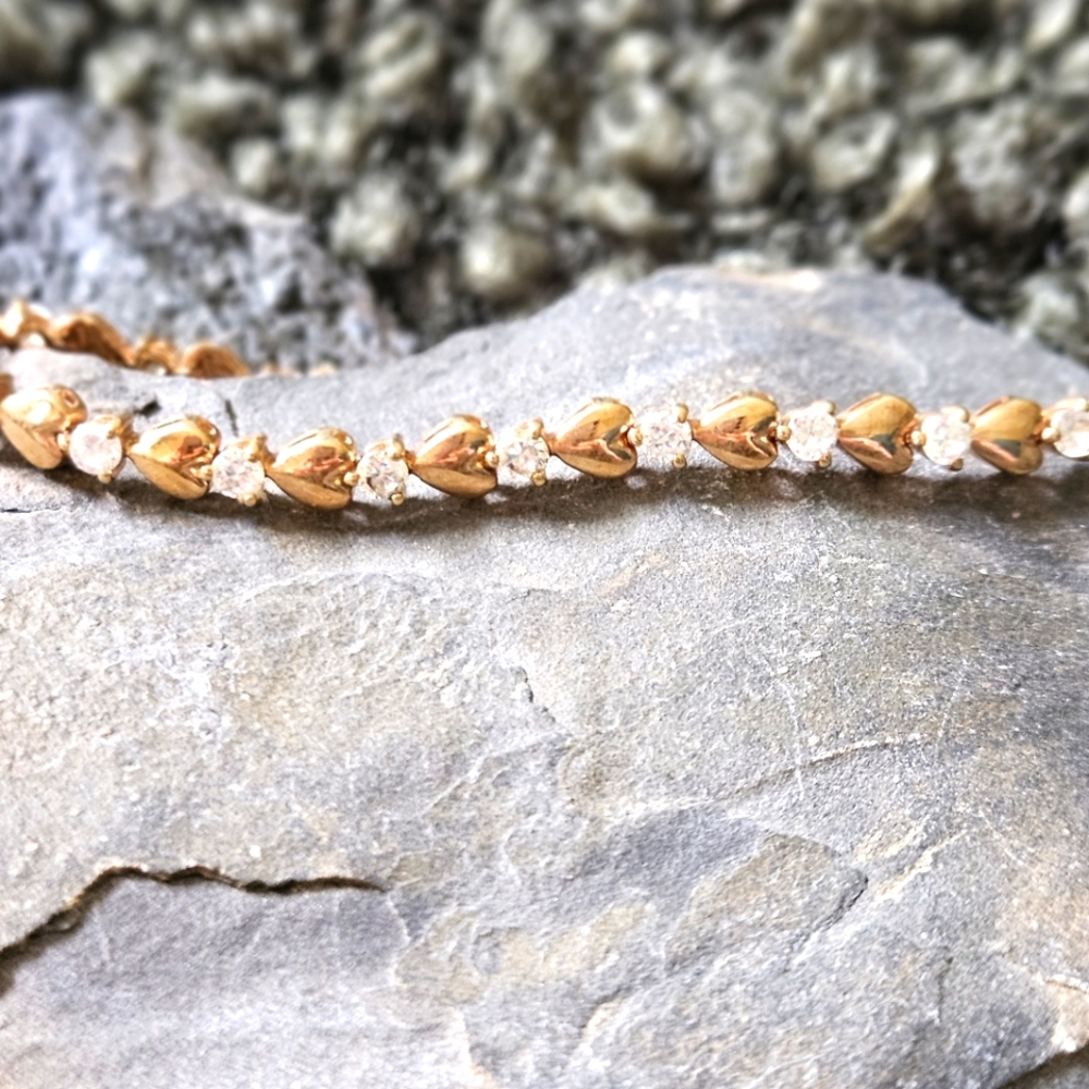 Tested 10K Vintage Gold Heart CZ Tennis Bracelet
